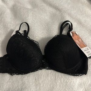 34B Rene Rofe Lingered in Black lace. Light padded